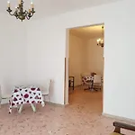 Apartment Charles Cefalu