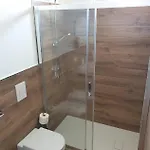 Charles Apartment *