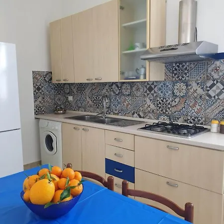 Charles Apartment